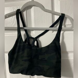 Vuori green camo sports bra size L